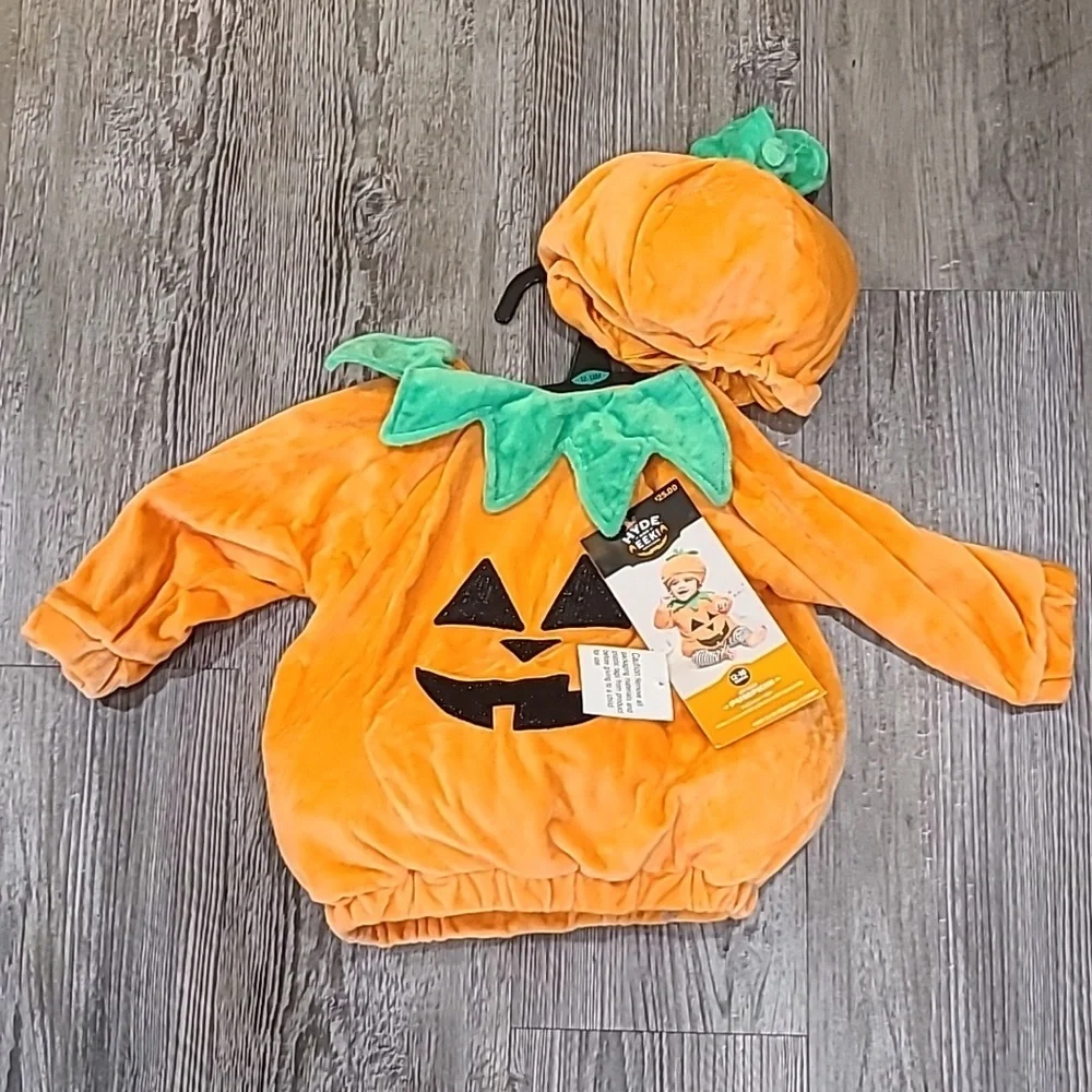 EEK & Hyde Pullover Pumpkin Costume with Hat